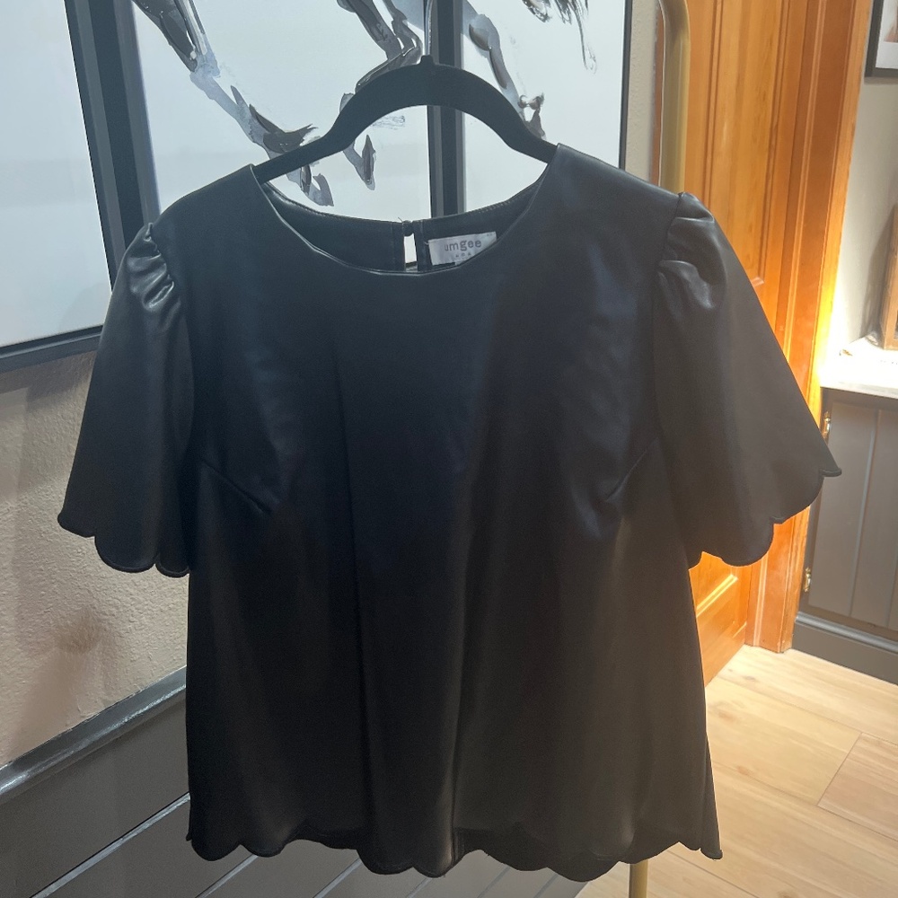 Umgee Faux Leather top